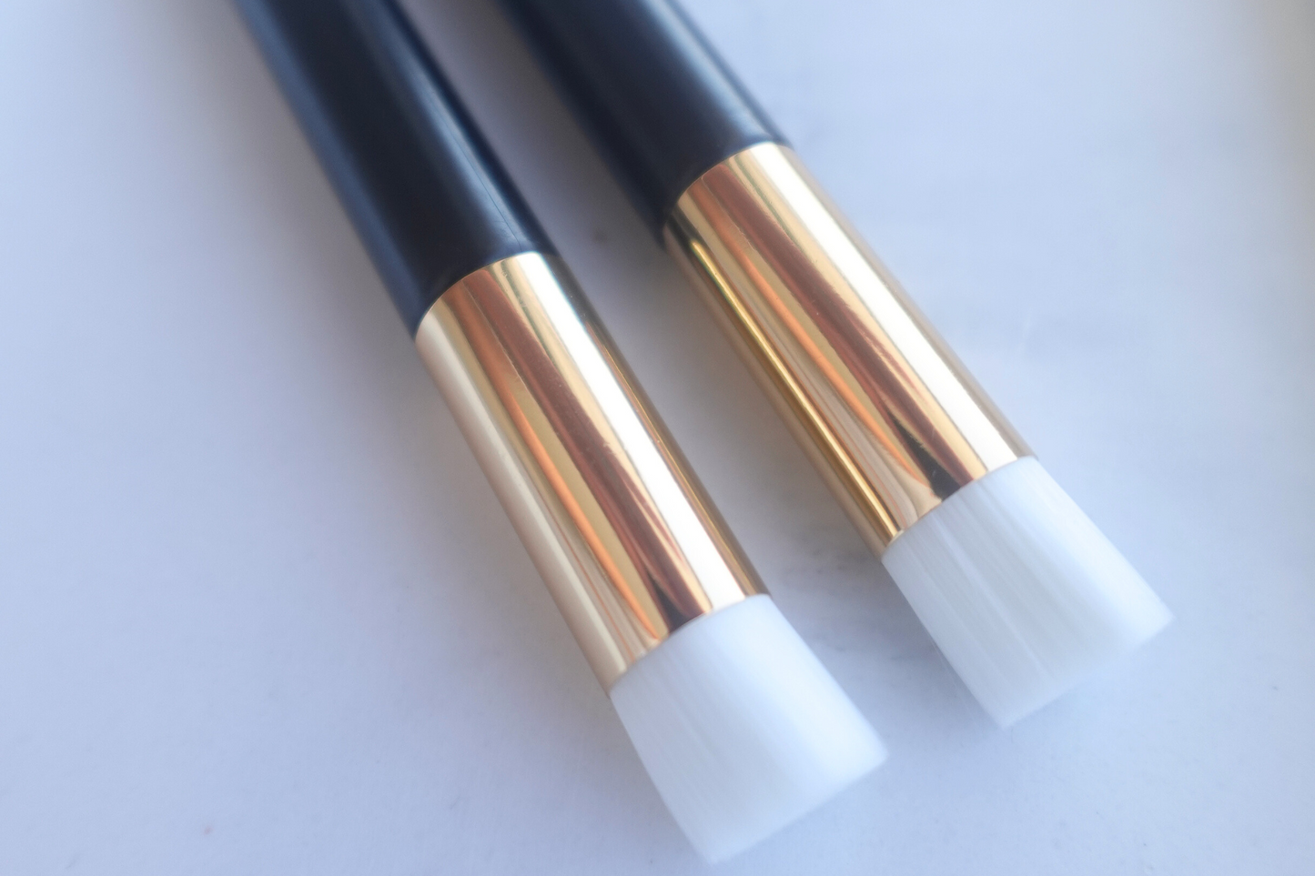 Black & Gold Lash Cleansing Brush