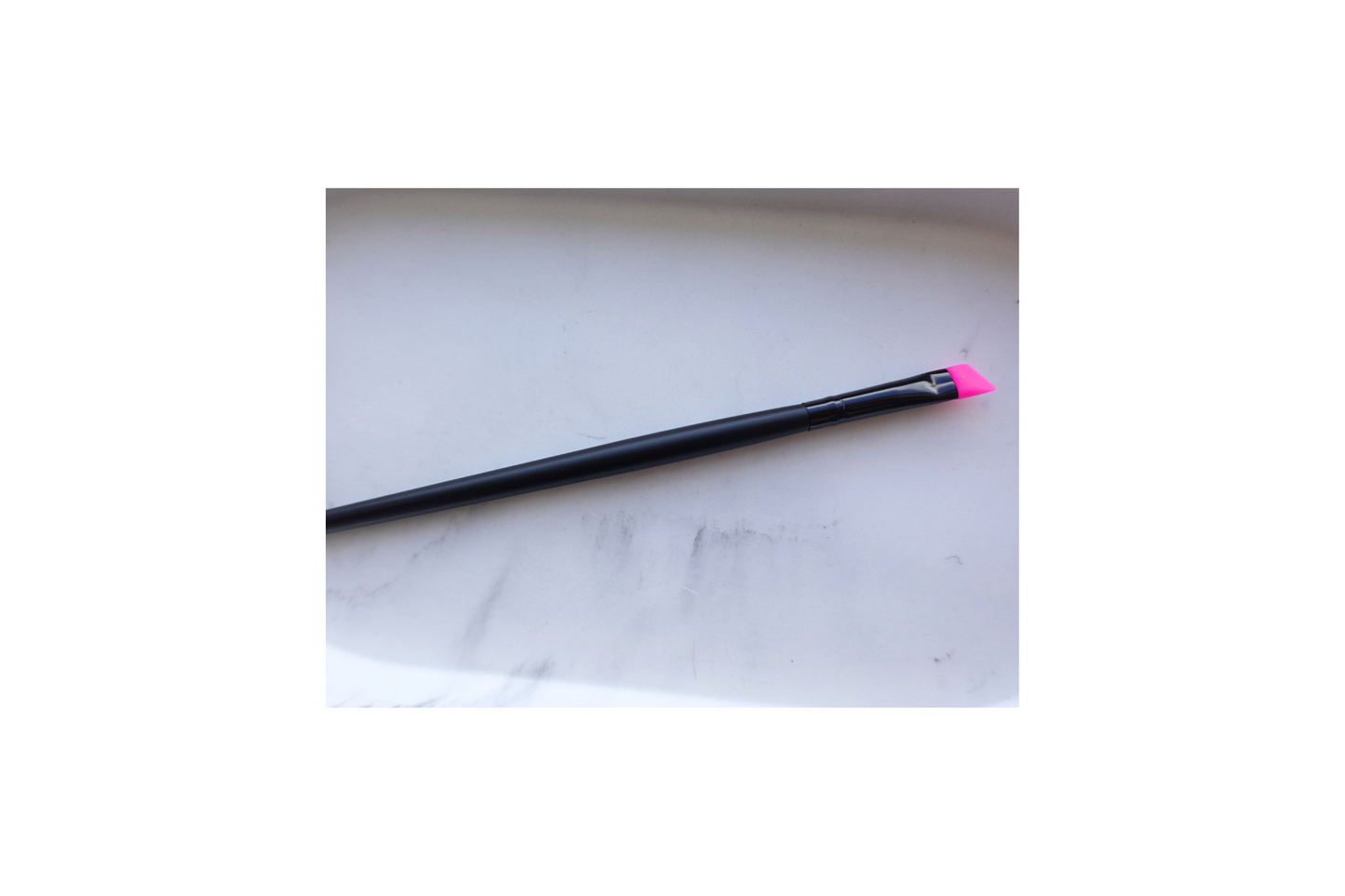 Silicon Lash Lift Brush White Stem & Hot Pink Head